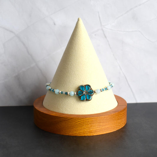 Blue table cut glass flower bracelet