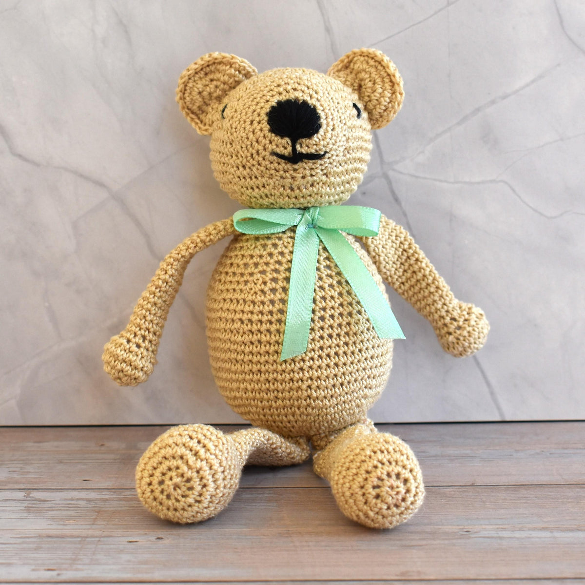 Crocheted bear (small)