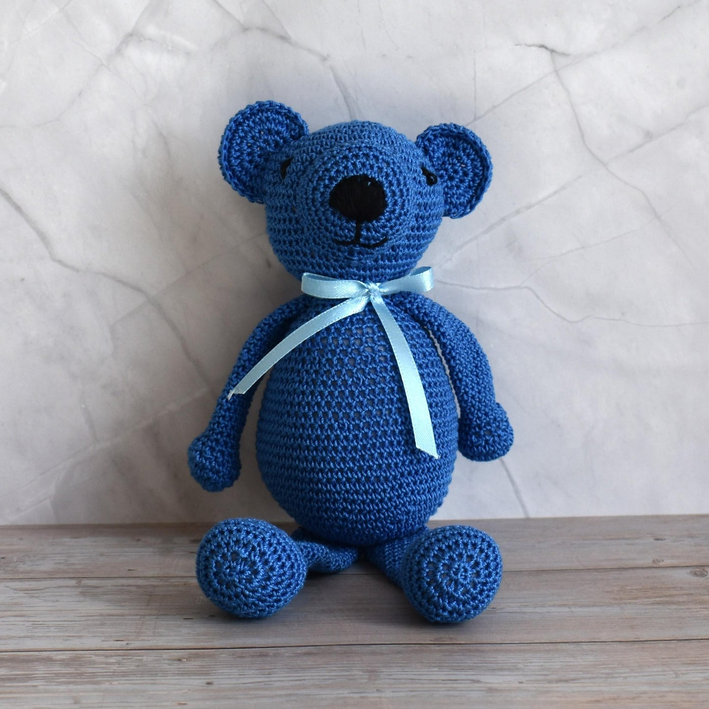 Crocheted bear (small)