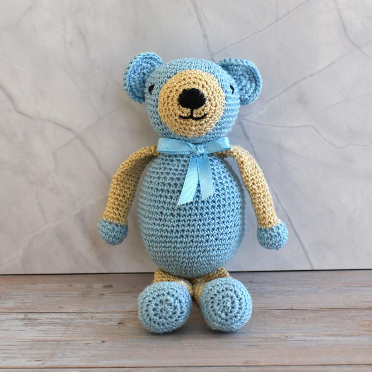 Crocheted bear (small)