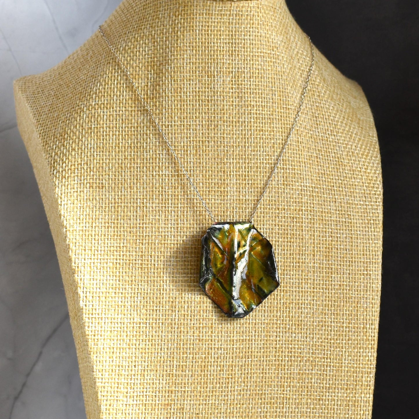 Copper shim leaf pendant necklace